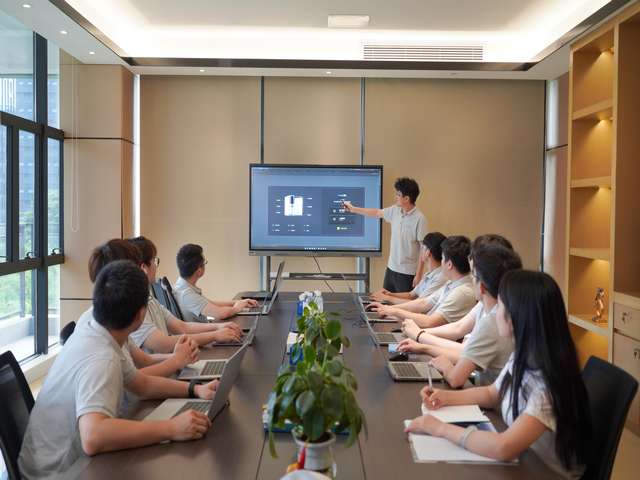 附近哪里有平板电脑视窗防护镜片销售厂家